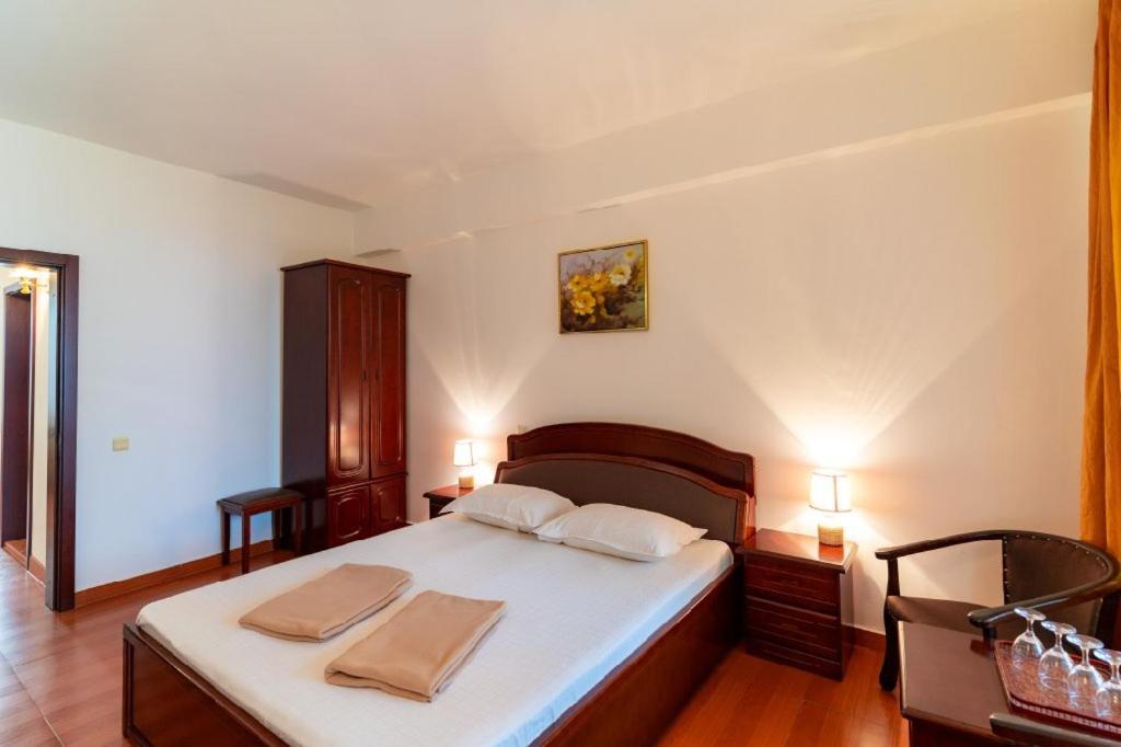 Hotel Victoria Costinesti Bagian luar foto